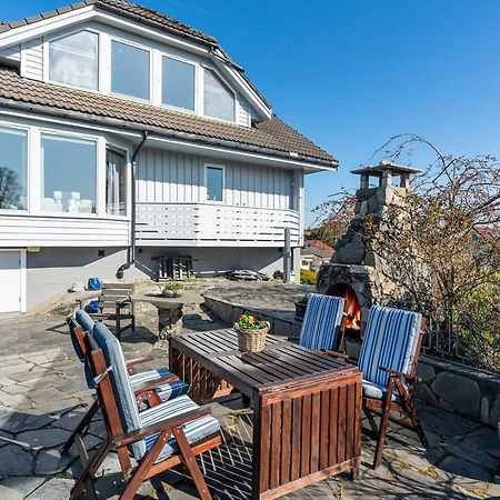 Large Home In Sola Tananger Exterior photo