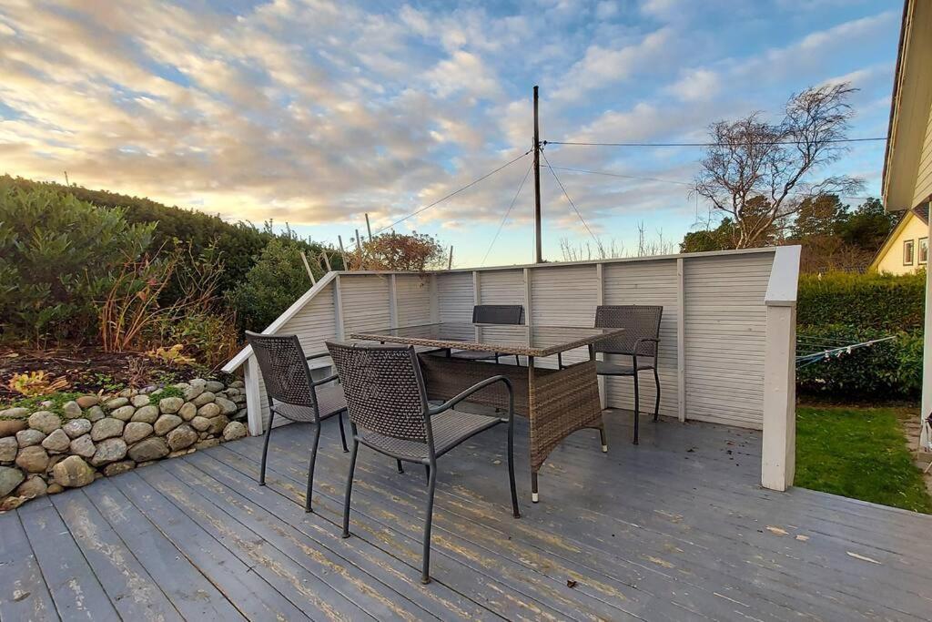 Large Home In Sola Tananger Exterior photo